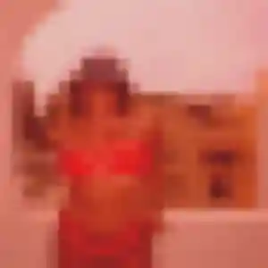 Colombine, 23 ans, dispo pour plan cul à Buironfosse