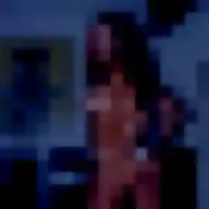 Photo privée de Clementine, 37 ans à Bully - rencontre coquine