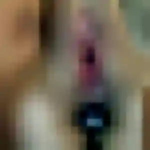 Elena, 22 ans, connectée à Cabannes pour une rencontre coquine