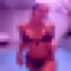 Ibtissam, fille de 41 ans cherche plan cul à Caëstre