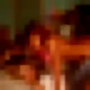 Photo de Emma à Camphin-en-Pévèle (35 ans) - plan cul anonyme