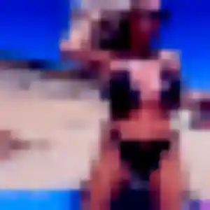 Ophelie, 37 ans, en ligne à Canly pour un plan cul