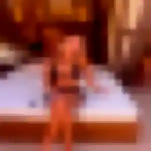 Photo de Nadine à Caours (38 ans) - plan cul discret