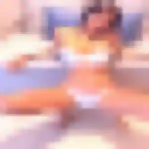 Anne-Charlotte de Capinghem, 26 ans - plan cul discret