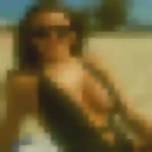 Solange, 22 ans, connectée à Caurel pour une rencontre coquine