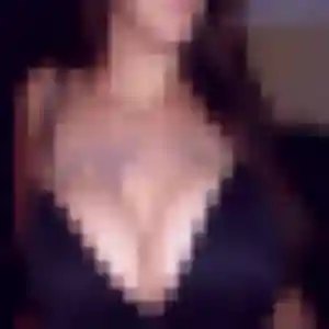 Hortense, 23 ans, dispo pour plan cul à Chailly-en-Brie
