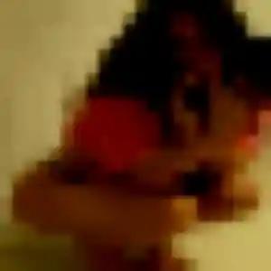 Photo de Christelle à Chalindrey (42 ans) - plan cul anonyme
