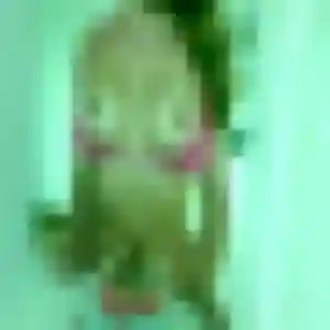 Rencontre Eugenie, 23 ans à Champdôtre en privé