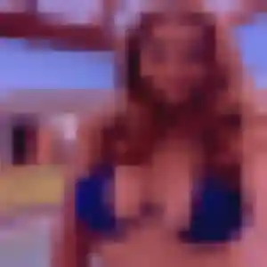 Romane, femme de 36 ans propose plan cul à Champhol
