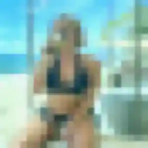 Uranie (25 ans) à Champsecret attend un plan cul aujourd'hui