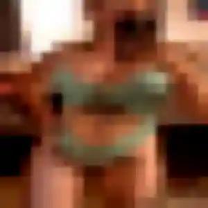 Domitille, 33 ans, cherche un plan cul à Chanceaux-sur-Choisille