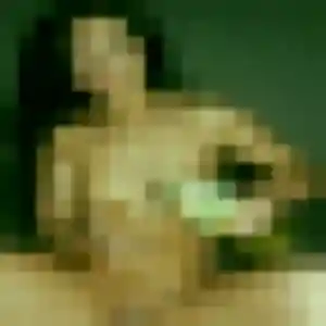 Zineb, 29 ans, connectée à Chanteloup-les-Bois pour une rencontre coquine