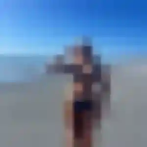 Oriane (40 ans) à Chanu attend une rencontre aujourd'hui
