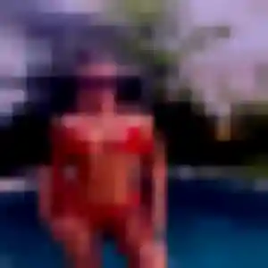 Photo de Clarisse à Charbonnières-les-Vieilles (26 ans) - plan cul gratuit