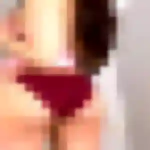 Leana, fille de 34 ans cherche plan cul à Charmes-sur-Rhône