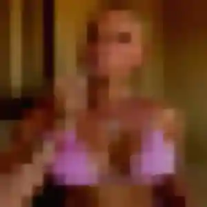 Wanda, 32 ans, en ligne à Chartrettes pour une rencontre coquine