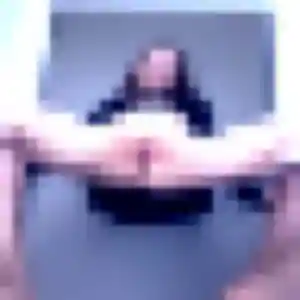 Sophie, 22 ans, connectée à Châteauneuf-du-Rhône pour un plan cul