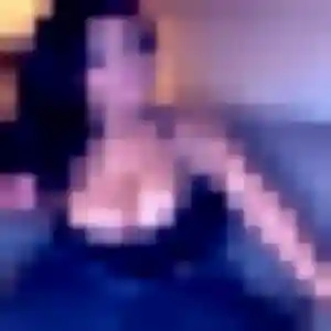 plan cul à Châteldon : photo de Manon, 33 ans - accès libre