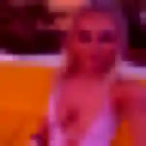 Photo de Hilary à Châtillon-sur-Marne (28 ans) - plan cul anonyme