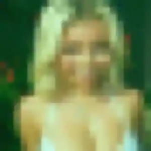 Adele, femme de 34 ans propose plan cul à Châtonnay