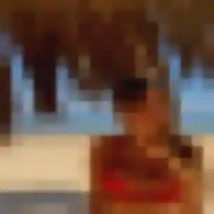 Flore, 26 ans, connectée à Chavannes-sur-l'Étang pour un plan cul