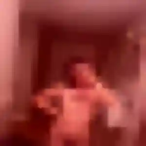 Découvre Isabelle, 35 ans à Chessy en privé