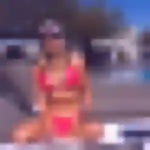 Whitney de Chinon, 27 ans - plan cul discret