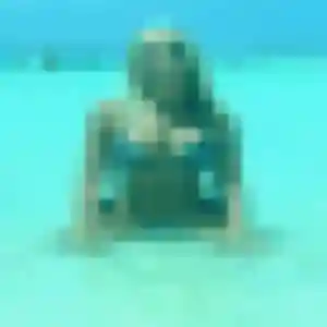 Estee, 23 ans, en ligne à Civray pour une rencontre coquine