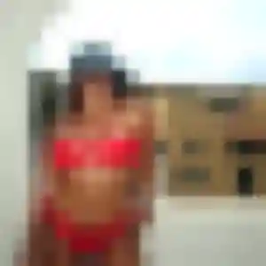 Melodie, 23 ans, dispo pour plan cul à Claveyson