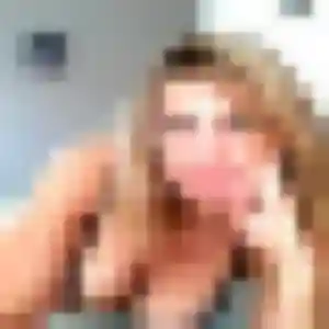 Marie-France, 24 ans, disponible à Clion pour un plan cul