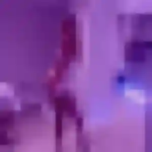 Rencontre Joanne, 32 ans à Clouange en privé