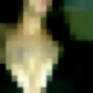 Karine, 37 ans, en ligne à Coat-Méal pour une rencontre coquine