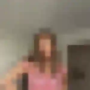Contacte Gilberte, 28 ans à Collégien en privé