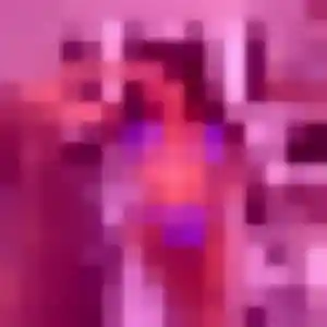 Lola, femme de 34 ans veut plan cul à Commenailles