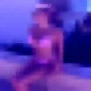 Profil de Leonore à Condé-Sainte-Libiaire (34 ans) - plan cul gratuit