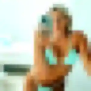 Anna, fille de 29 ans propose plan cul à Corbehem