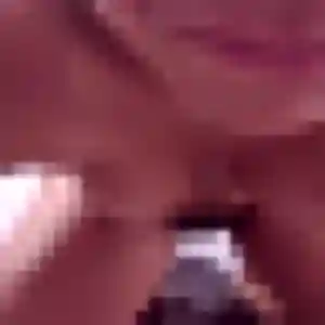 Photo de Ingrid à Cordemais (43 ans) - plan cul gratuit