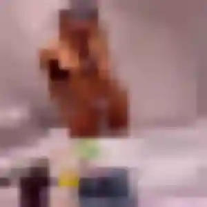 Photo sexy de Philippine, 32 ans à Corneilhan - rencontre sans lendemain