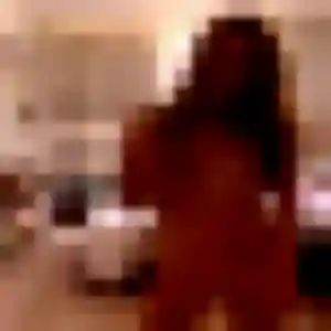 Photo de Elena à Corny-sur-Moselle (23 ans) - plan cul discret