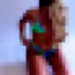 Phoebe, 24 ans, en ligne à Corpe pour une rencontre coquine