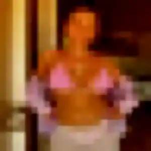 plan cul à Corre : photo de Albertine, 42 ans - accès libre