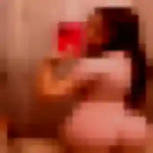 Photo de Roxane à Correns (43 ans) - plan cul gratuit