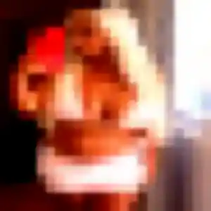 Roxane, 40 ans, disponible à Corvol-l'Orgueilleux pour une rencontre coquine
