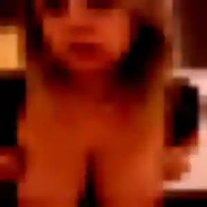 Leonore, 45 ans, dispo pour plan cul à Couches