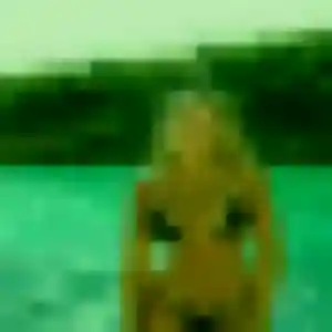 Photo de Angelique à Coulanges-la-Vineuse (35 ans) - plan cul gratuit