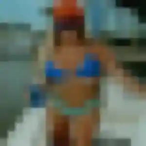 Dina (29 ans) à Cour-Cheverny attend un plan cul ce soir