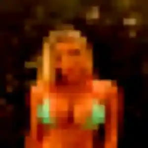 Rejoins Karen, 41 ans à Courseulles-sur-Mer en privé