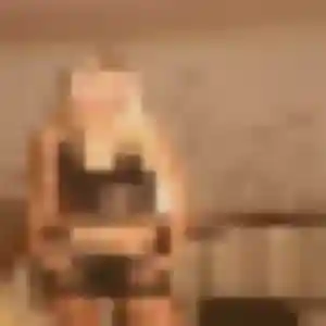 Manon, 22 ans, en ligne à Courtenay pour une rencontre coquine