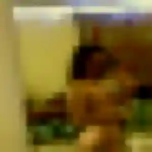 Faustine, 31 ans, dispo pour plan cul à Couzon-au-Mont-d'Or