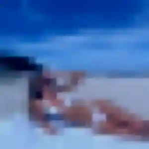 Photo de Delphine à Creully sur Seulles (44 ans) - plan cul anonyme